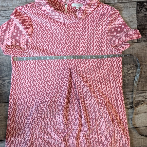 Tyler Boe Pink and White Geometric Dress - Picture 10 of 11